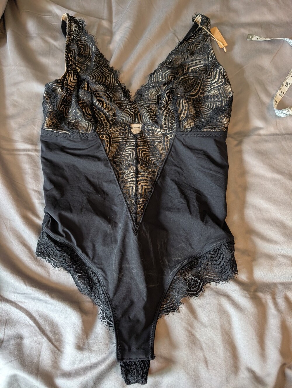 Shape LLX Slimming Lace Detail Body Suit 3x